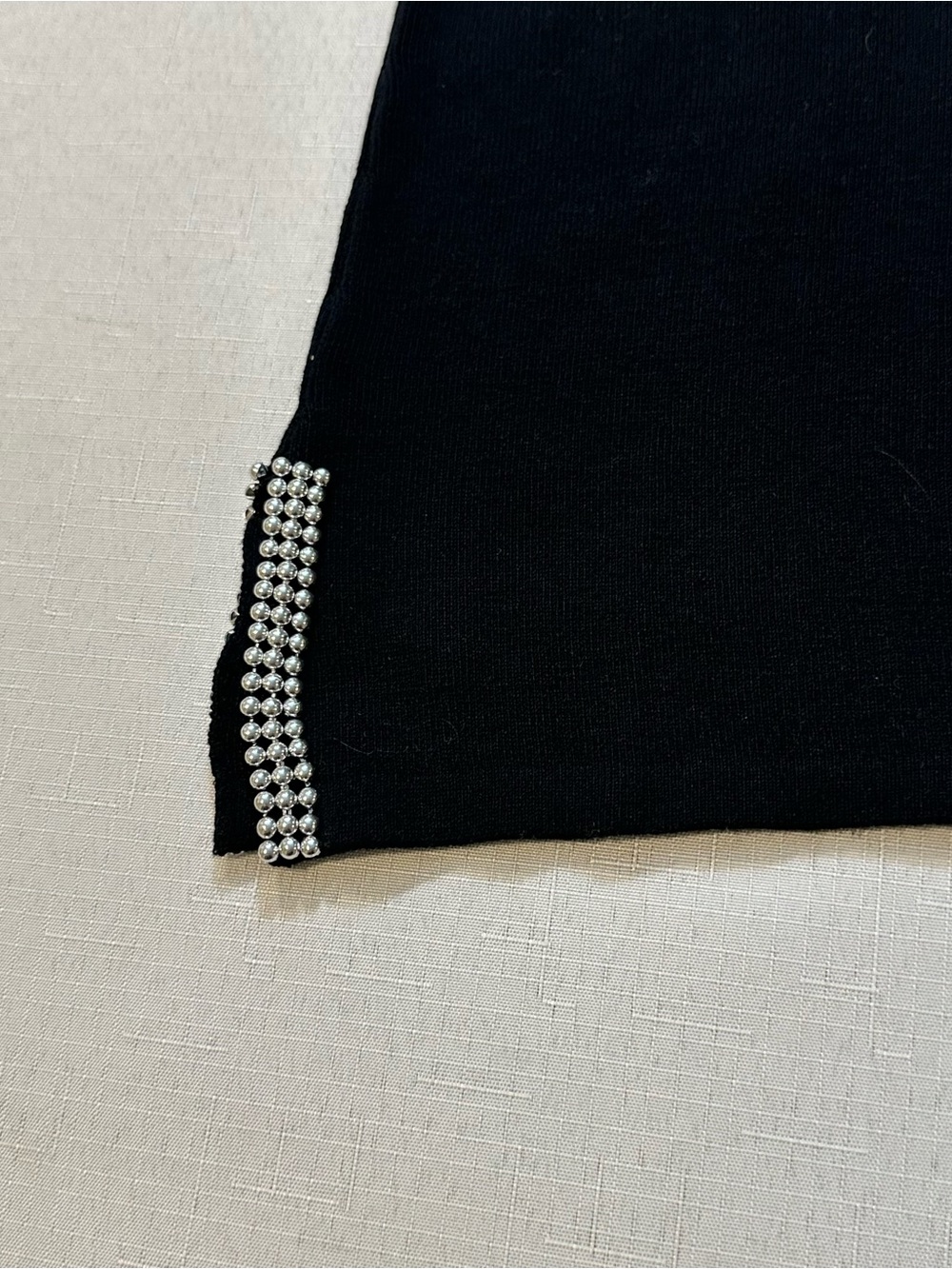 Joseph A Black Beaded V Neck Silk Blend Sweater Size L - Picture 9 of 10